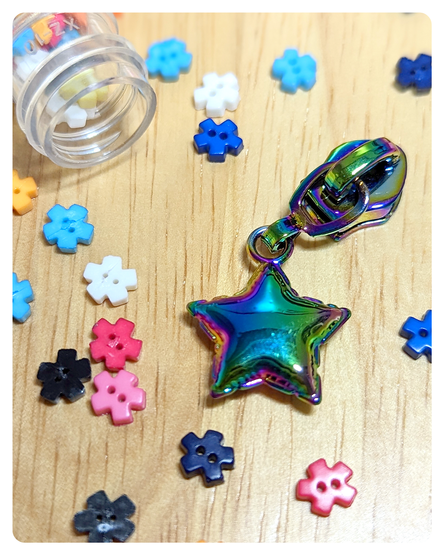 Size #5 Nylon Zipper Pull - Star Balloon