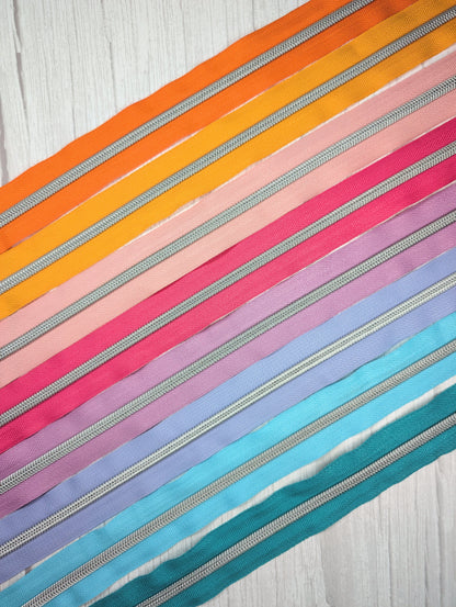 #5 Happy Colours Zipper Bundle - 2-yard Bundle